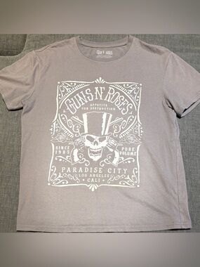 Guns N' Roses Graphic Tee